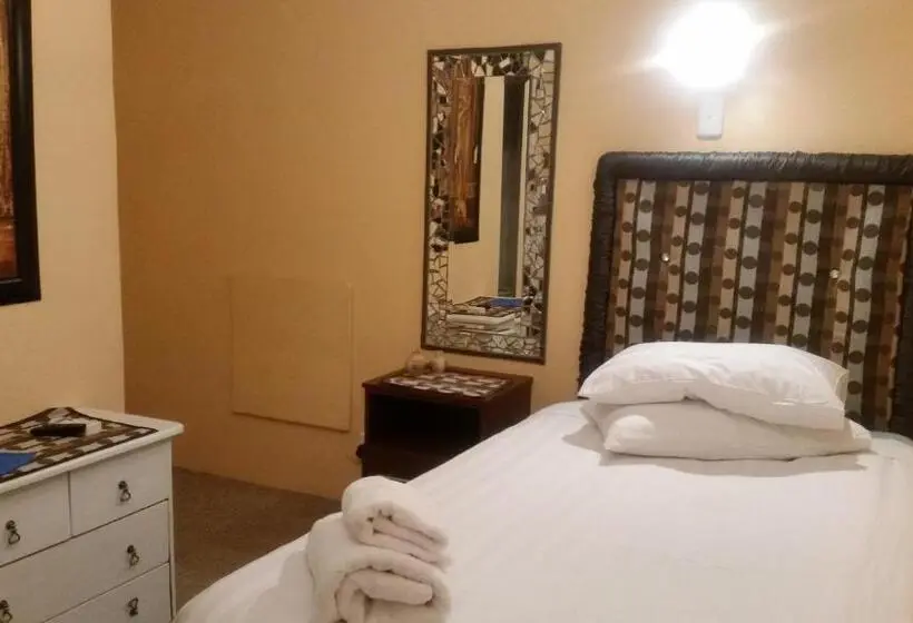 スタンダードシングルルーム, Lekkerus Guest House