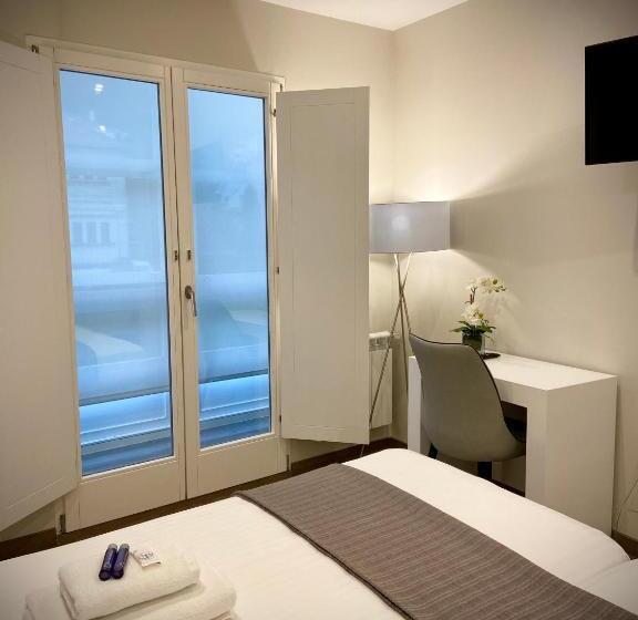 اتاق لوکس, Pensión Marviva