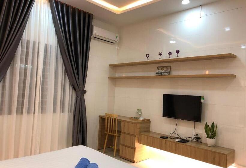 اتاق سوپریور, Max Hostel