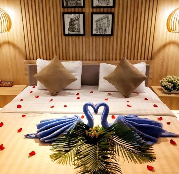 اتاق لوکس با تخت بزرگ, Max Hostel