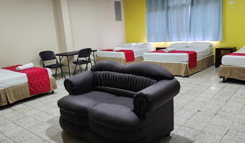 Economy Quadruple Room, El Dorado