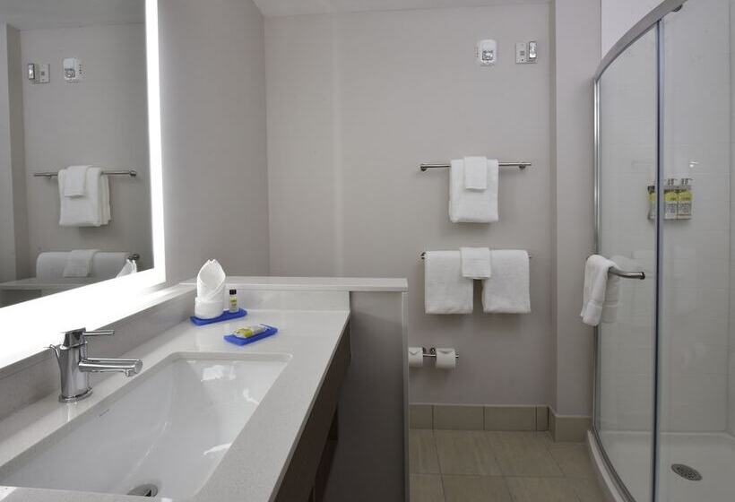 Номер Стандарт, Holiday Inn Express & Suites Orlando Southeast, An Ihg