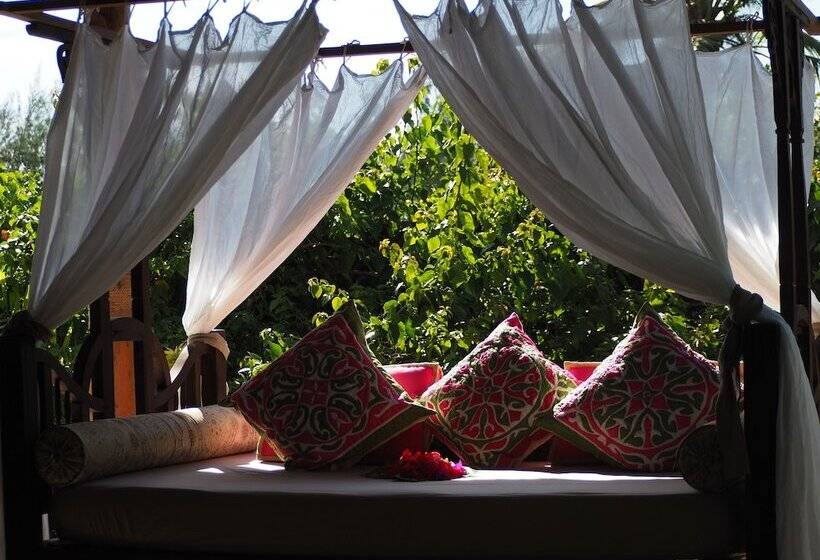 ویلای لوکس 1 خوابه, Tikitam Palms Boutique