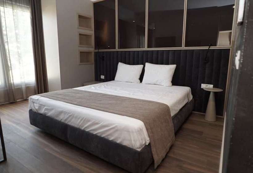 جناح عائلي, Vila Europa