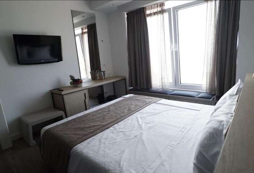 جناح عائلي, Vila Europa