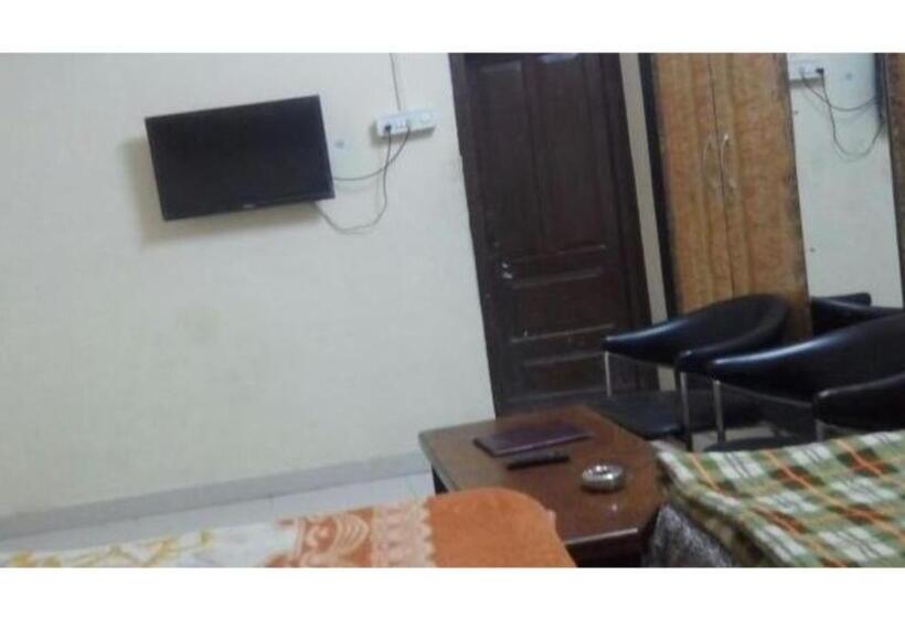 Трехместный Номер Deluxe, Well Furnished Rooms In Pushkar