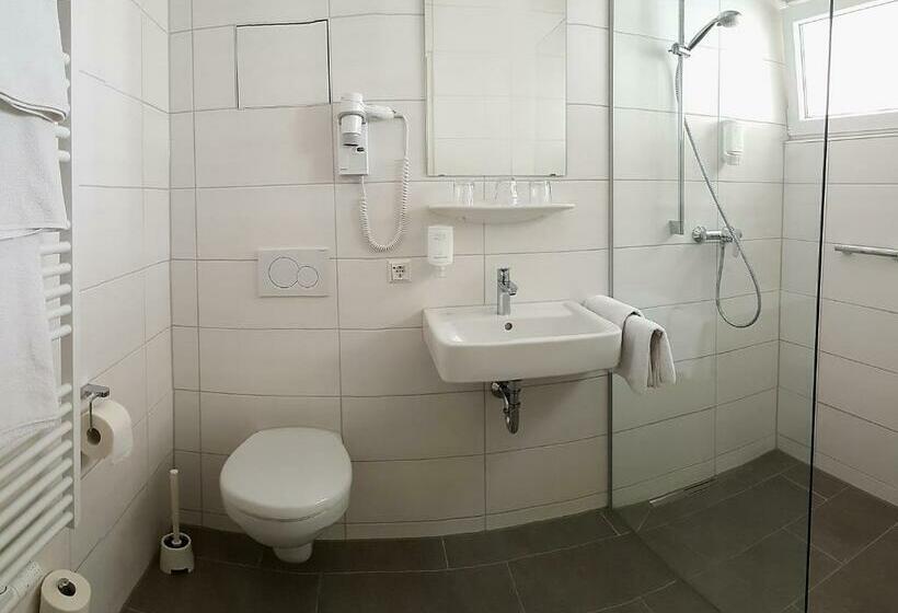 Quarto standart individual, Zur Post