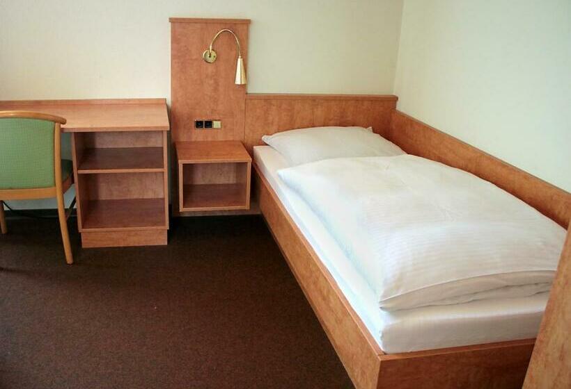 Quarto standart individual, Zur Post