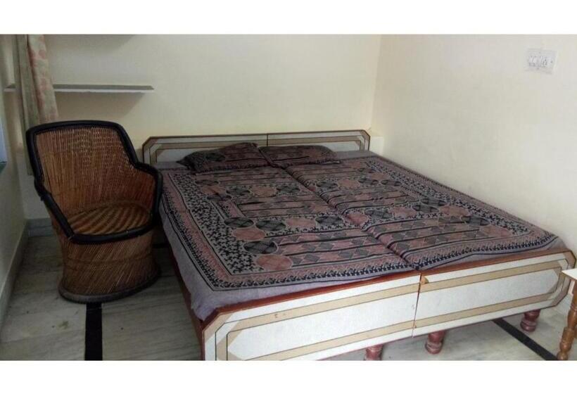 ４ベッドルームクラシックタイプ, Shri Shyam Krishna Guest House