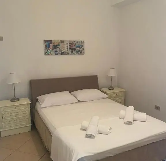آپارتمان 1 خوابه با چشم‌انداز باغ, Apartments Athina Orikum
