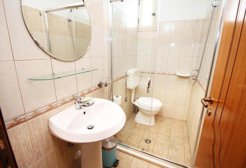 דירת חדר, Apartments Athina Orikum