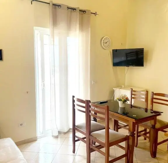 آپارتمان 1 خوابه, Apartments Athina Orikum