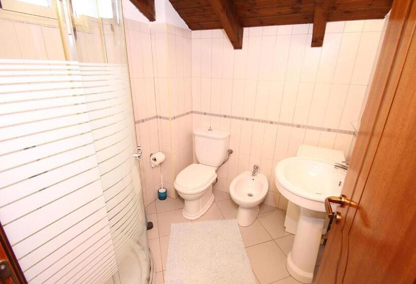 סטודיו סטנדרטי נוף לים, Apartments Athina Orikum