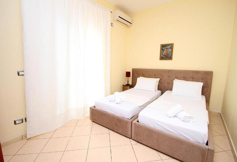 דירת שני חדרים, Apartments Athina Orikum