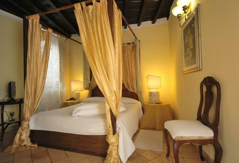 חדר סטנדרט, Romantica Pucci