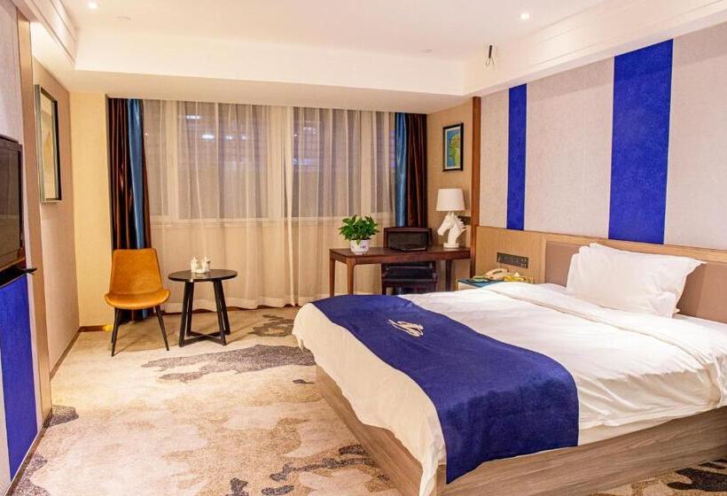 חדר דלוקס יחיד, Uiles