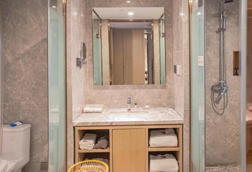 חדר דלוקס, Uiles