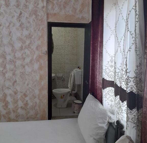 اتاق استاندارد یک نفره, Magtas