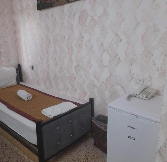 اتاق استاندارد یک نفره, Magtas