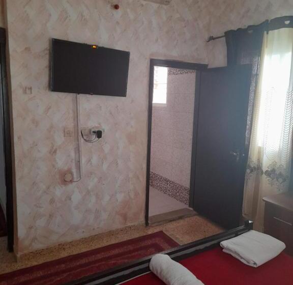 اتاق اکونومی, Magtas