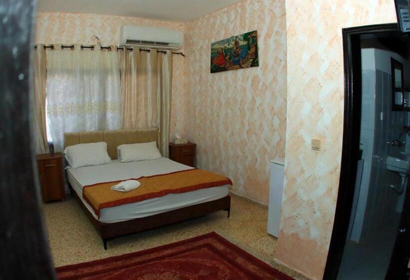 اتاق اکونومی, Magtas