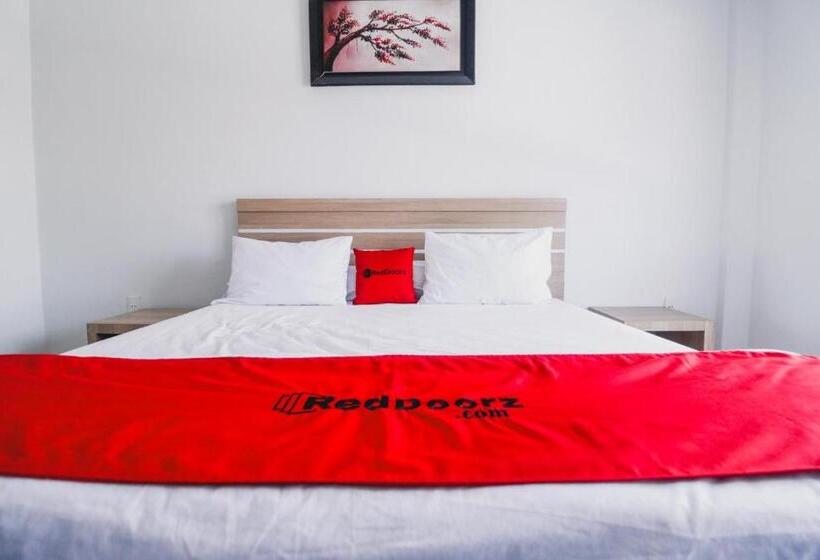 Номер Стандарт, Reddoorz Near Hermes Place Polonia Medan