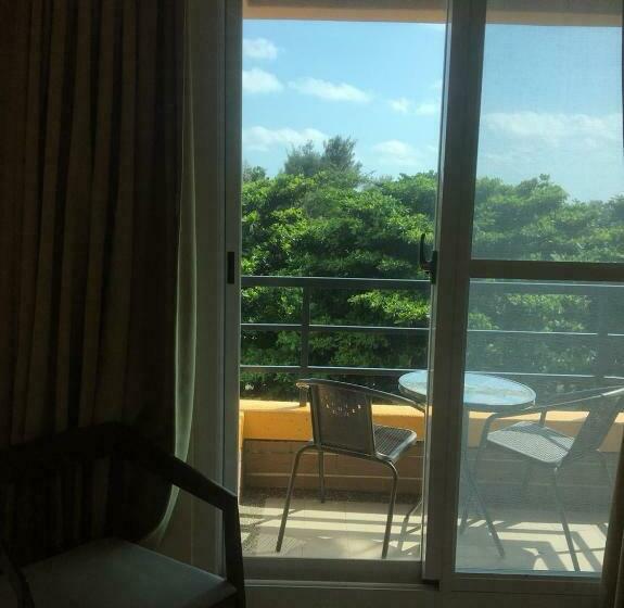 اتاق استاندارد با بالکن و چشمانداز دریا, Harmony Ocean