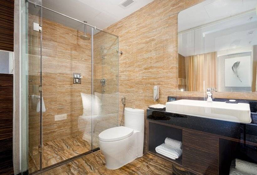 اتاق خانوادگی, Emerald Bay Hotel & Spa Nha Trang