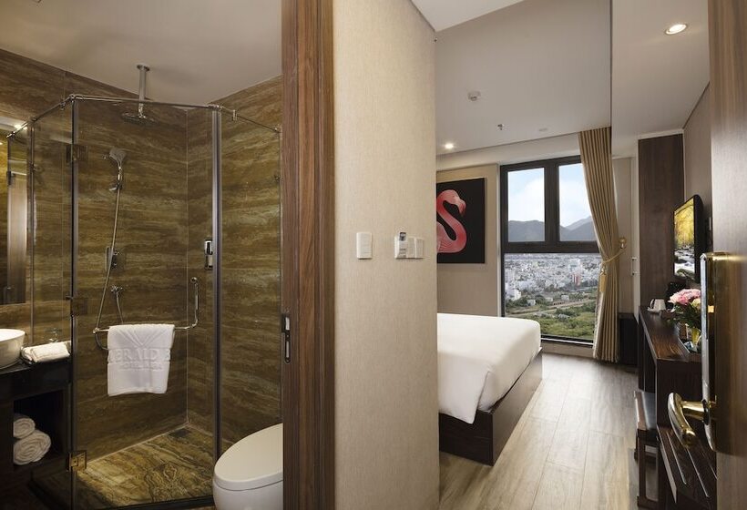 اتاق خانوادگی, Emerald Bay Hotel & Spa Nha Trang