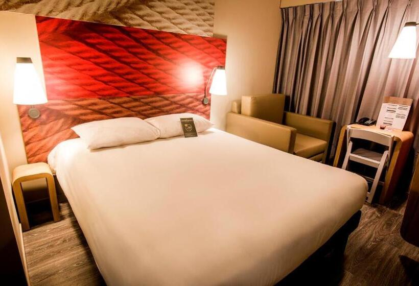 标准间, Ibis Apartadó