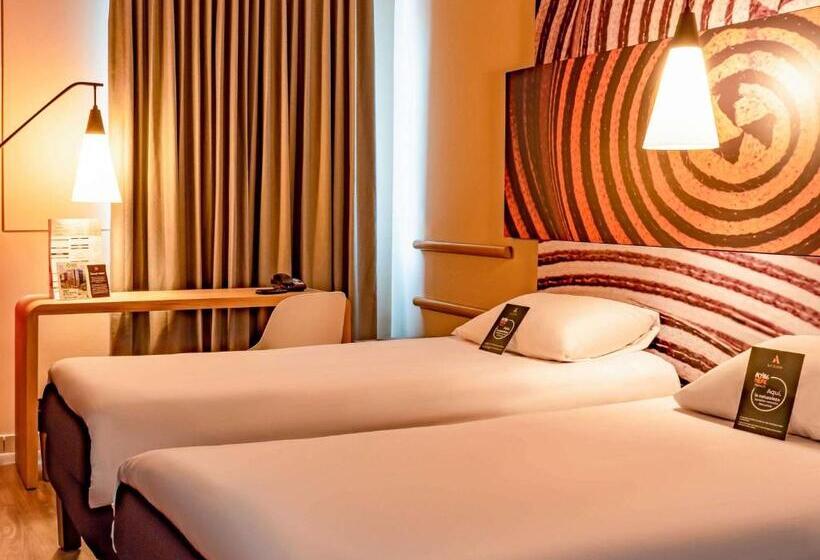 标准间, Ibis Apartadó