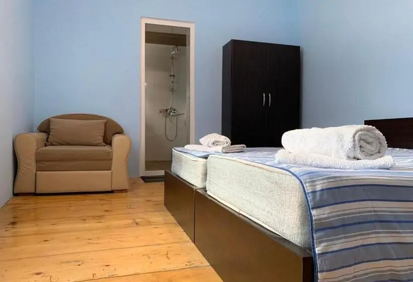 اتاق استاندارد, Guest House Lela
