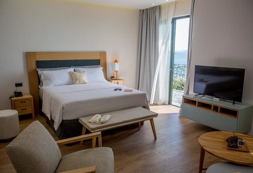 オーシャンビュージュニアスイート, Glow Boutique Hotel & Suites