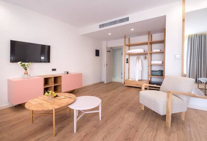 デラックススイート, Glow Boutique Hotel & Suites
