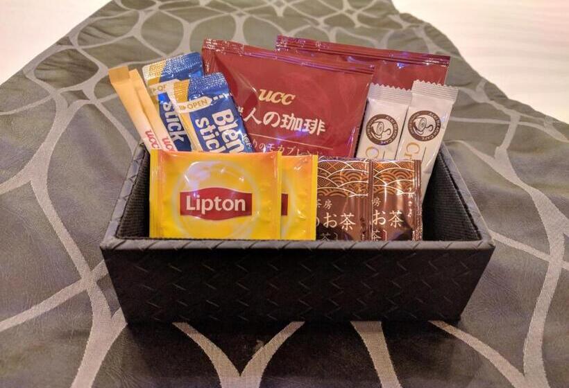 חדר סטנדרט, Metro