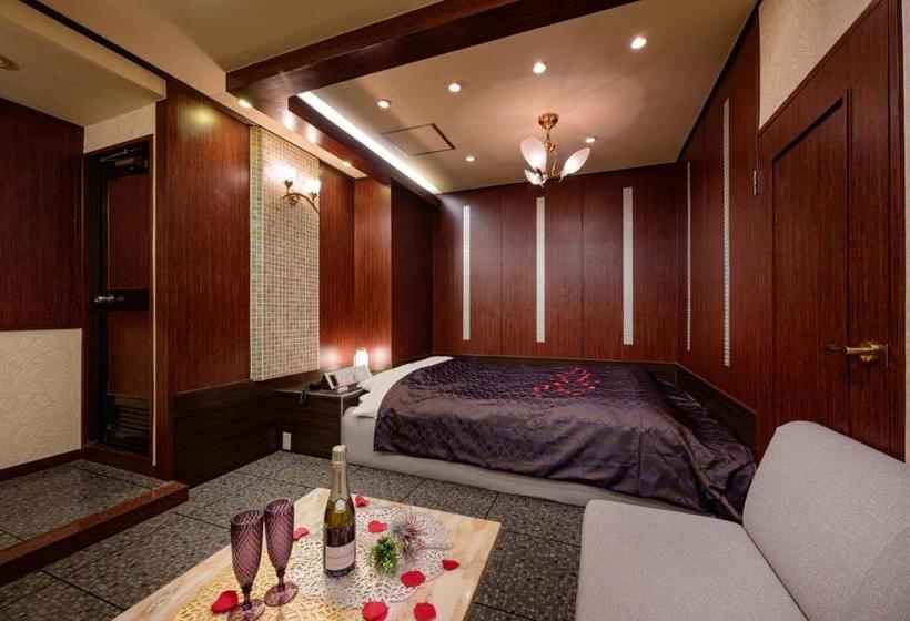 חדר סטנדרט, Metro