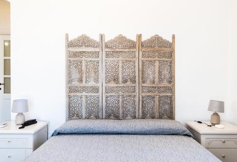 Triple Room Sea View, Miramare