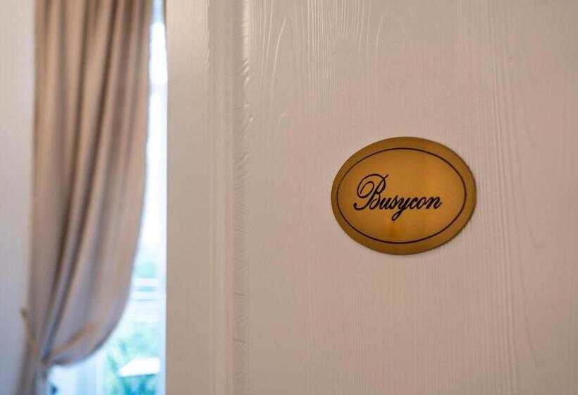 غرفة قياسية مطلّة علي البحر مزوَّدة بشُرفة, Miramare