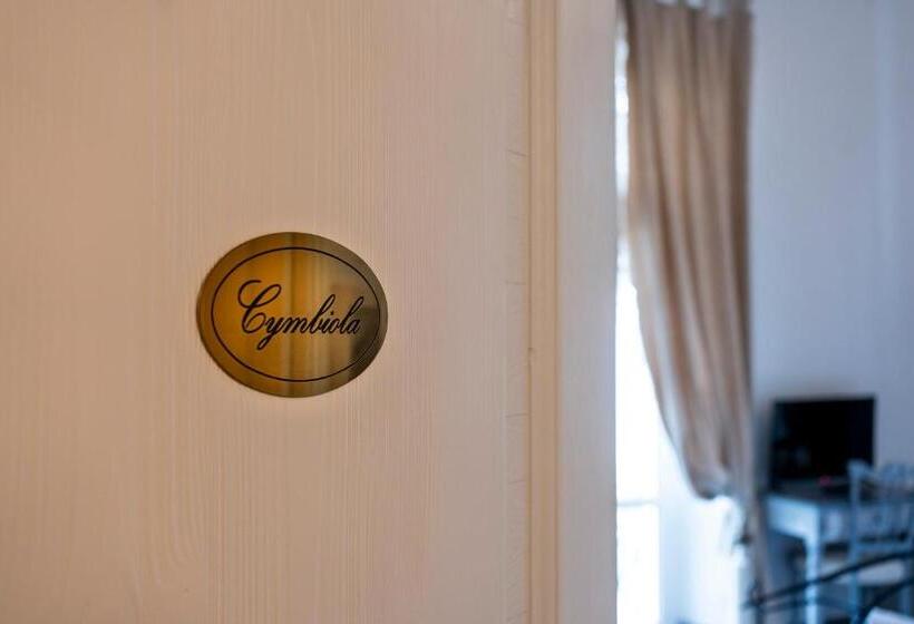 غرفة قياسية مطلّة علي البحر مزوَّدة بشُرفة, Miramare