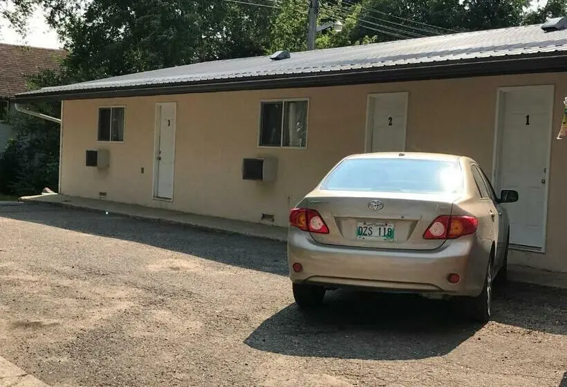 スーペリアールーム, The Home