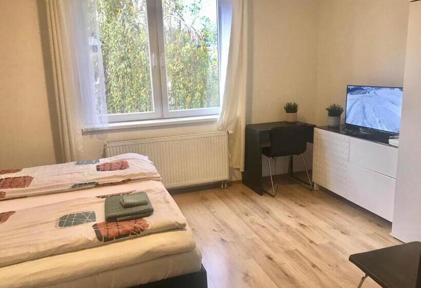 اتاق لوکس, Fresh House