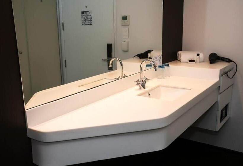 كابينة, Onomo Hotel Waterfront