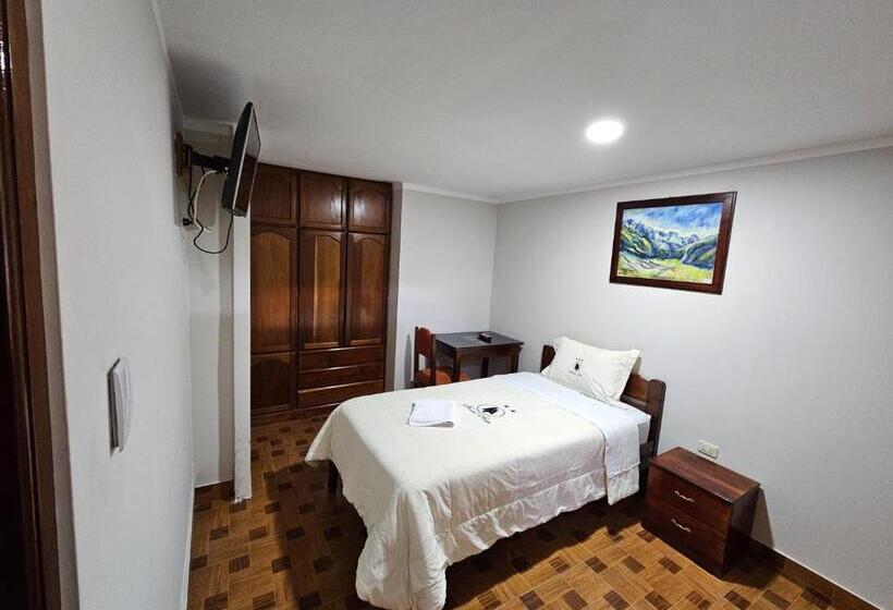 اتاق استاندارد یک نفره, Anita Hostal