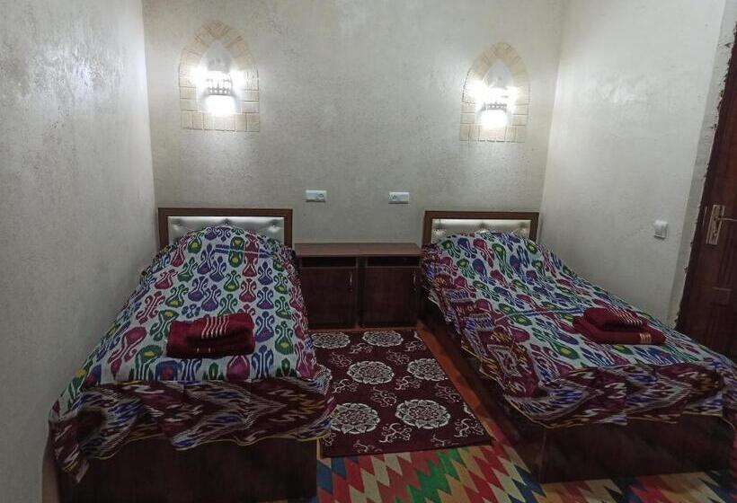 غرفة قياسية, Art House Boutique