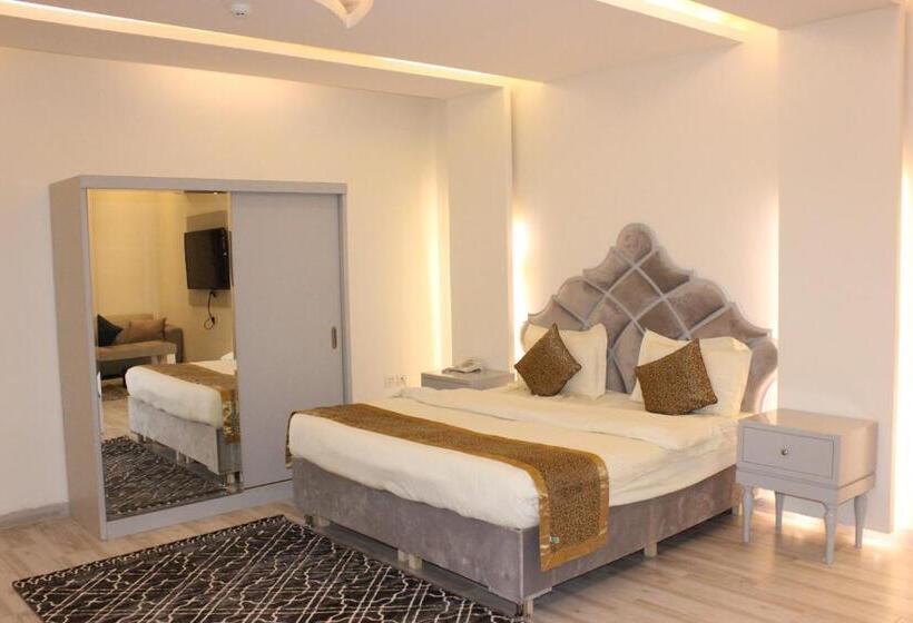 标准间带漩涡浴缸, Open Hotel Riyadh