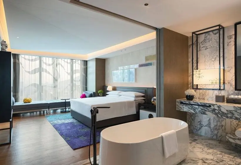 سوئیت کلاب, Renaissance Hangzhou Northeast