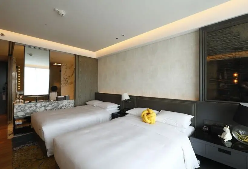 اتاق استاندارد با 2 تخت دوبل, Renaissance Hangzhou Northeast