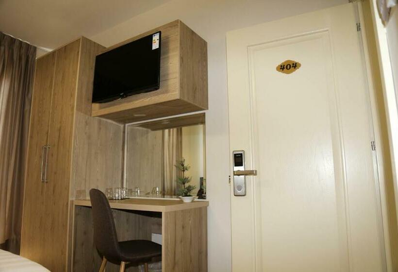 스탠다드 룸, Mervin