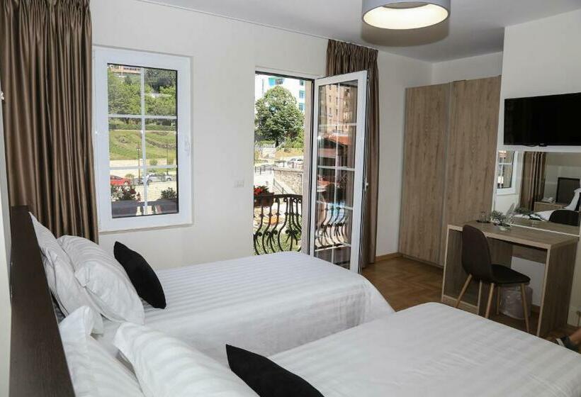 스탠다드 룸, Mervin