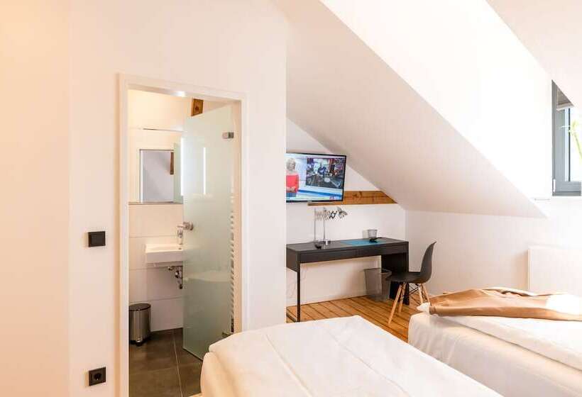 スーペリアールーム, Nikii Boutique